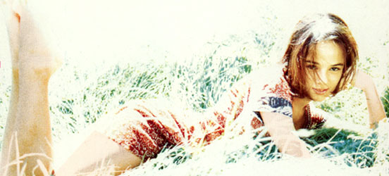 alizee_16x.jpg